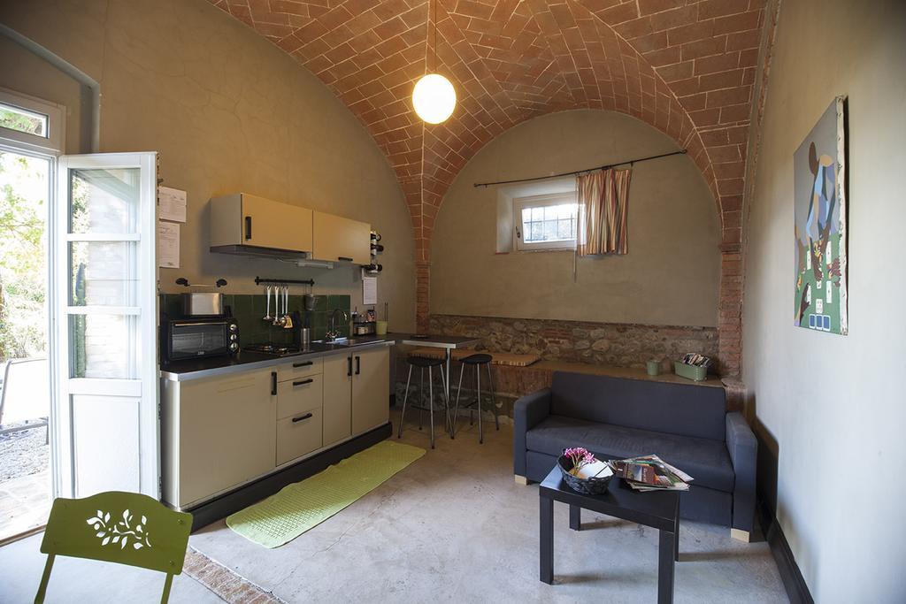 Agriturismo Pieve De Pitti Terricciola Екстериор снимка